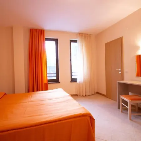 Apartman Great With One Bedroom In Royal Sun