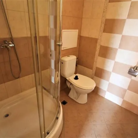 Great With One Bedroom In Royal Sun Apartman *